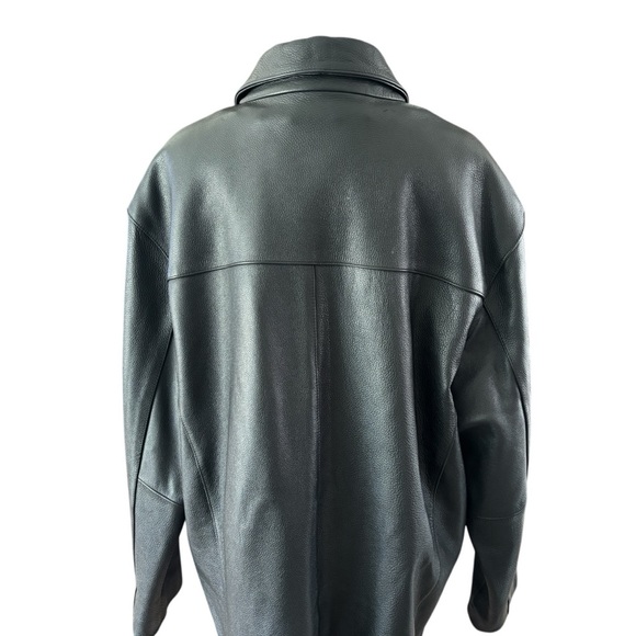 Danier Men’s Classic Black Leather Coat - Picture 7 of 12